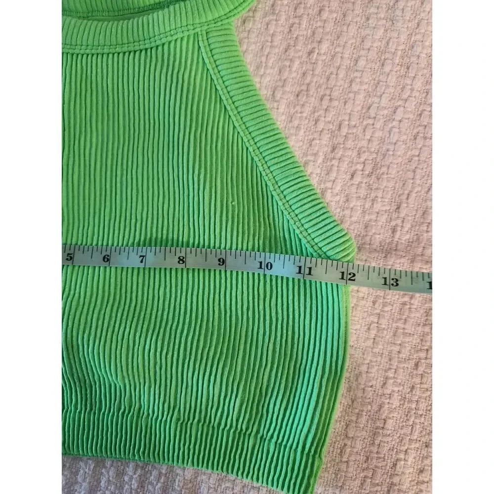Aerie Superchill Seamless High Neck Bra Top in Neon Green - Picture 5 of 8